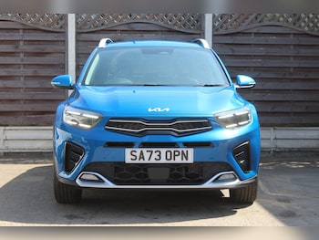 Used Kia Stonic 2023 for sale - 78647939: Photo