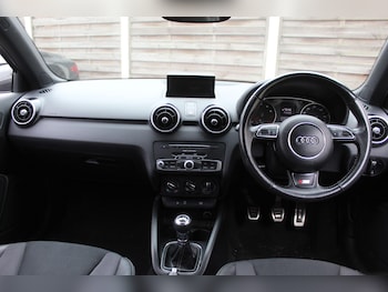 Used Audi A1 2016 for sale - 77632958: Photo