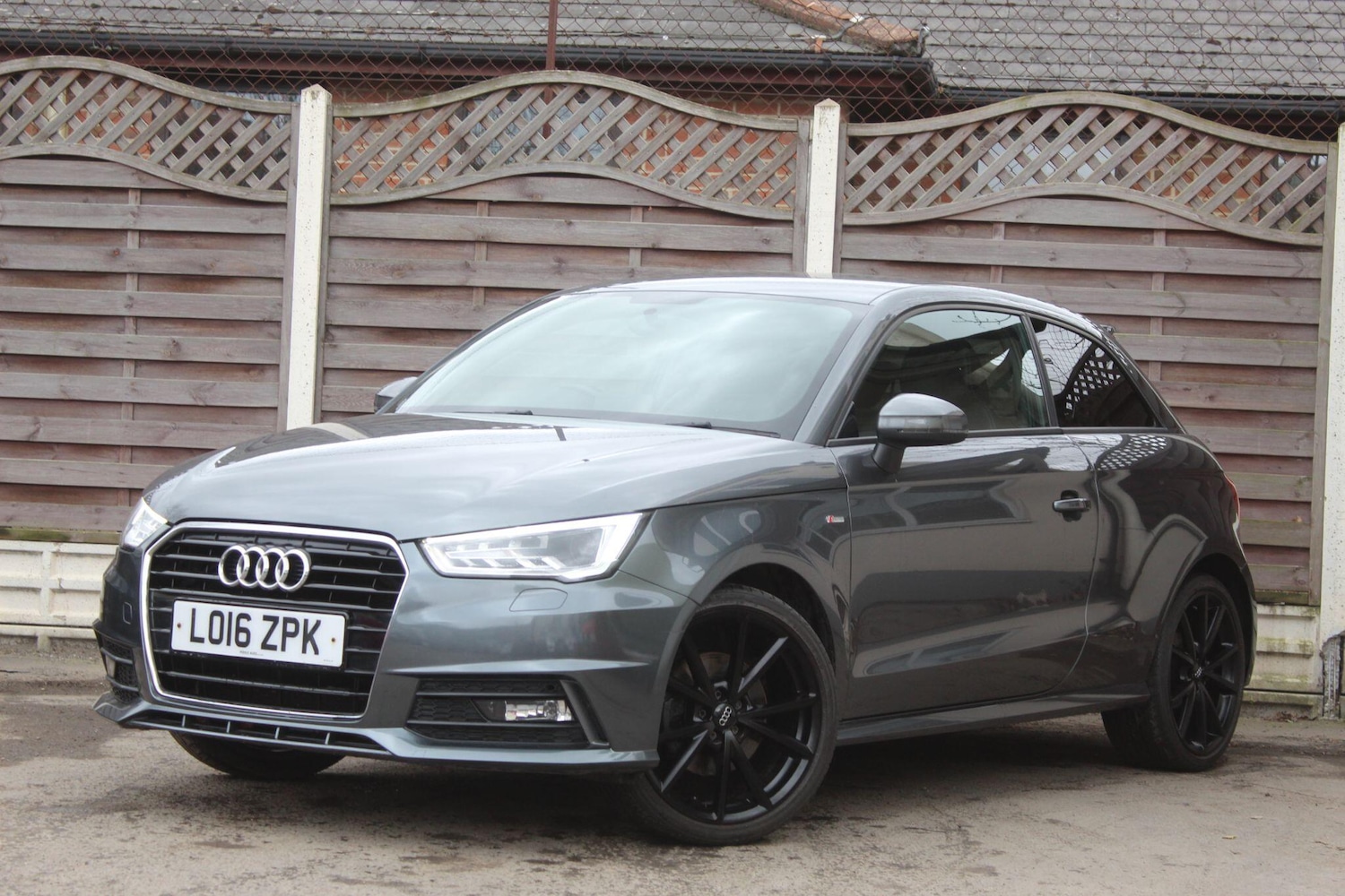 Used Audi A1 2016 for sale - 77632958: Photo 4