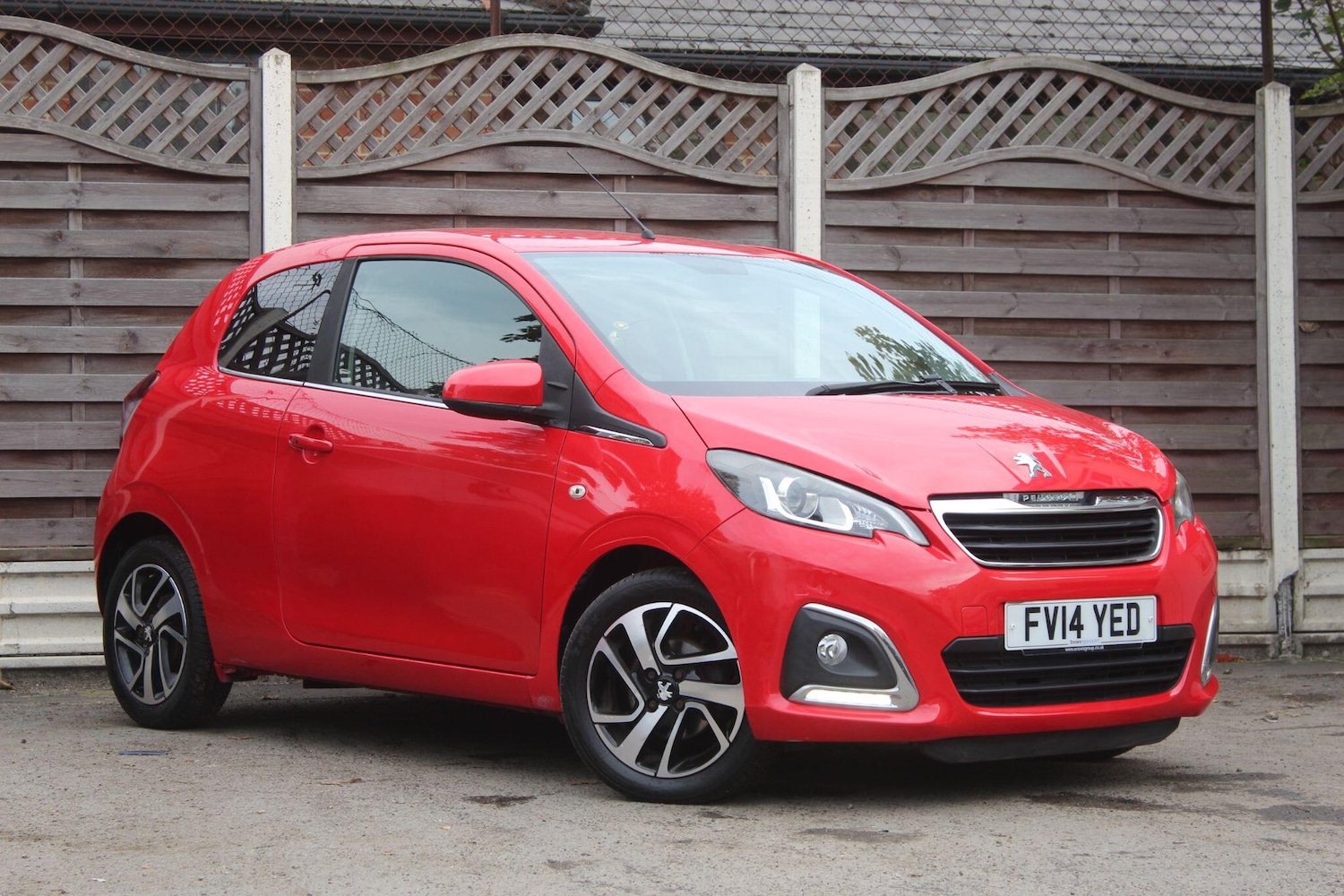 Used Peugeot 108 2014 for sale - 76152572: Photo 1