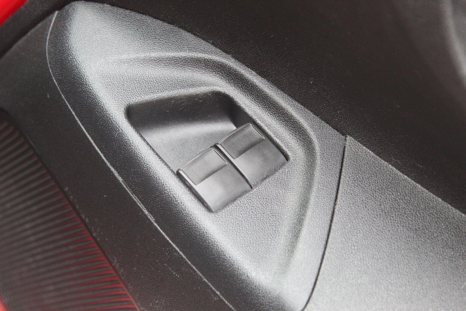 Used Peugeot 108 2014 for sale - 76152572: Photo 15