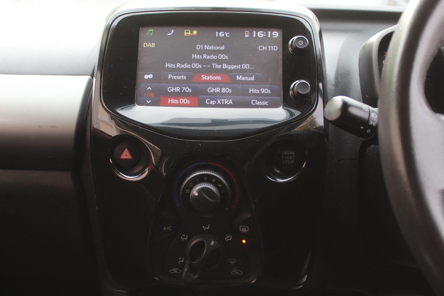 Used Peugeot 108 2014 for sale - 76152572: Photo 3