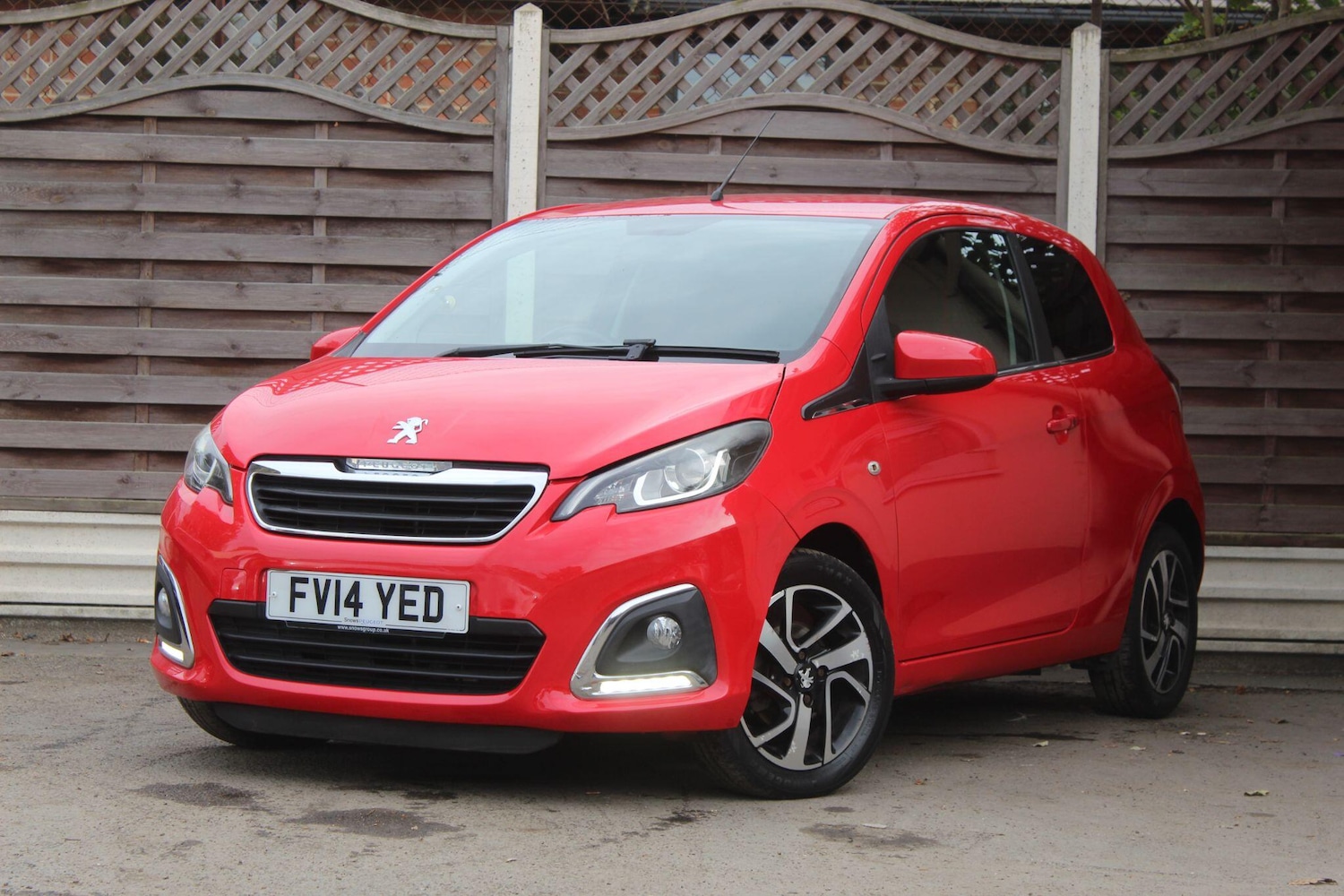 Used Peugeot 108 2014 for sale - 76152572: Photo 6