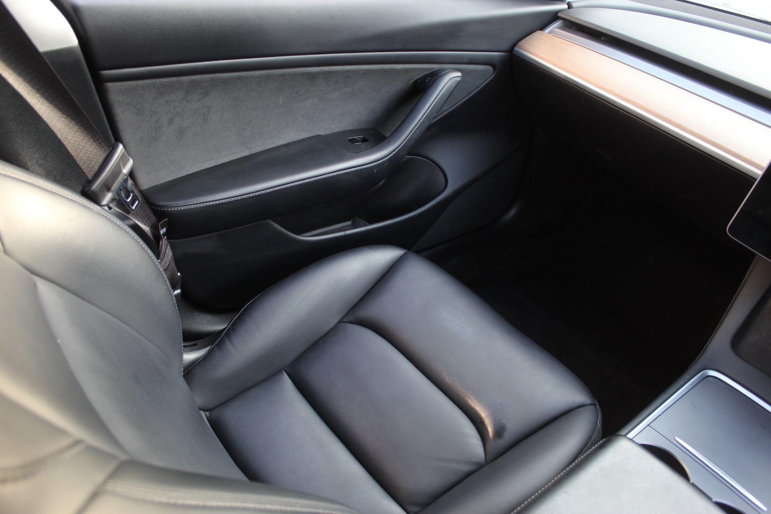 Used Tesla Model 3 2020 for sale - 76072710: Photo 29