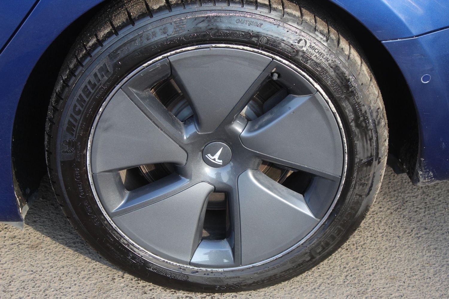 Used Tesla Model 3 2020 for sale - 76072710: Photo 30