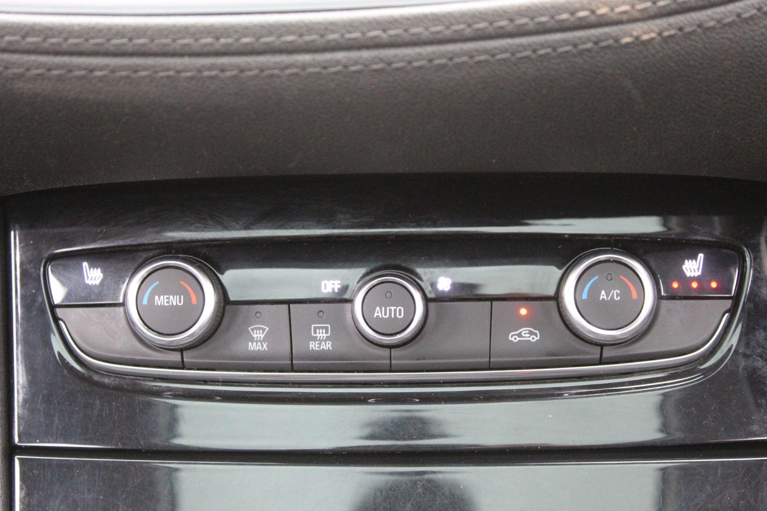 Used Vauxhall Grandland X 2018 for sale - 77016255: Photo 22