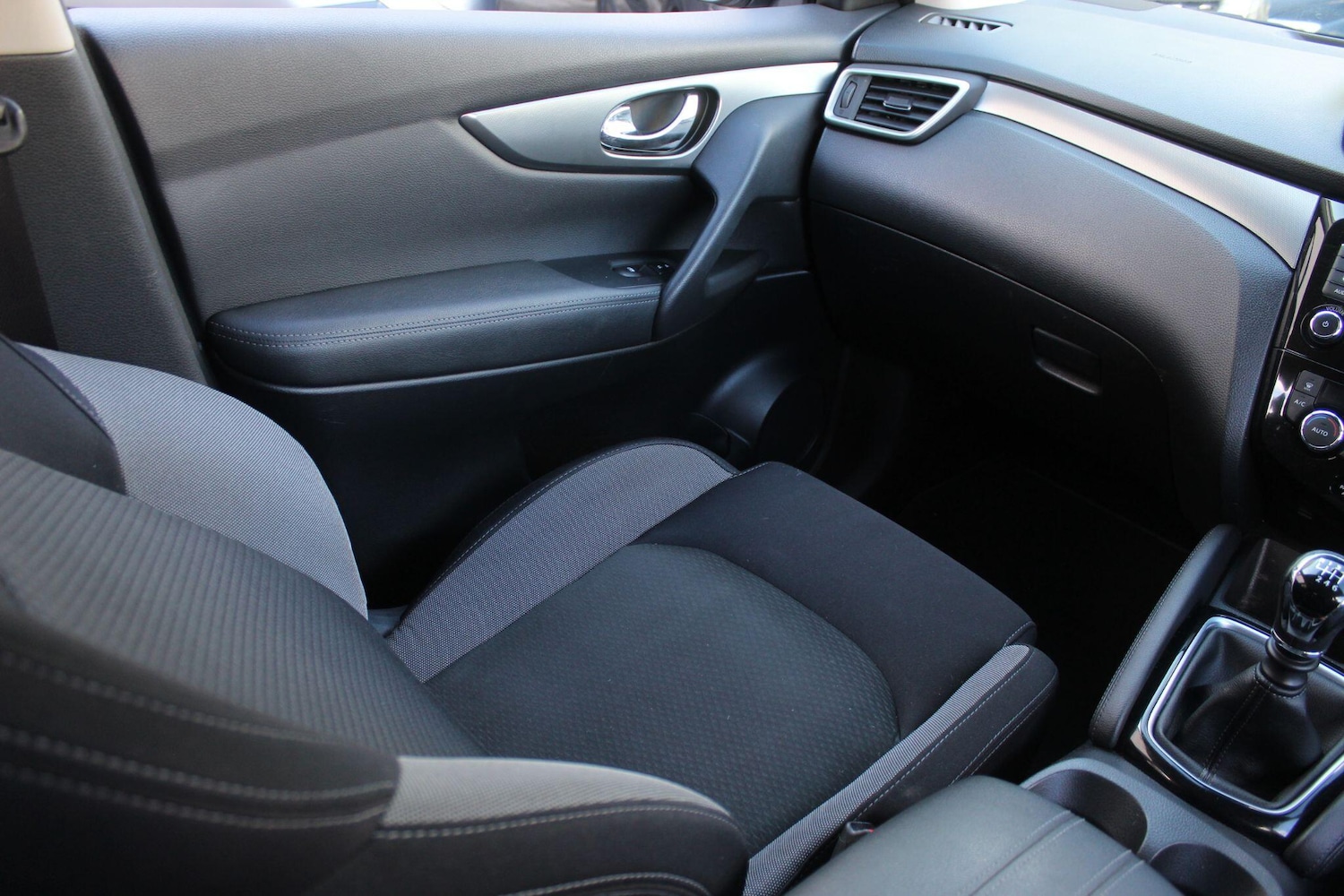 Used Nissan Qashqai 2019 for sale - 77344365: Photo 27