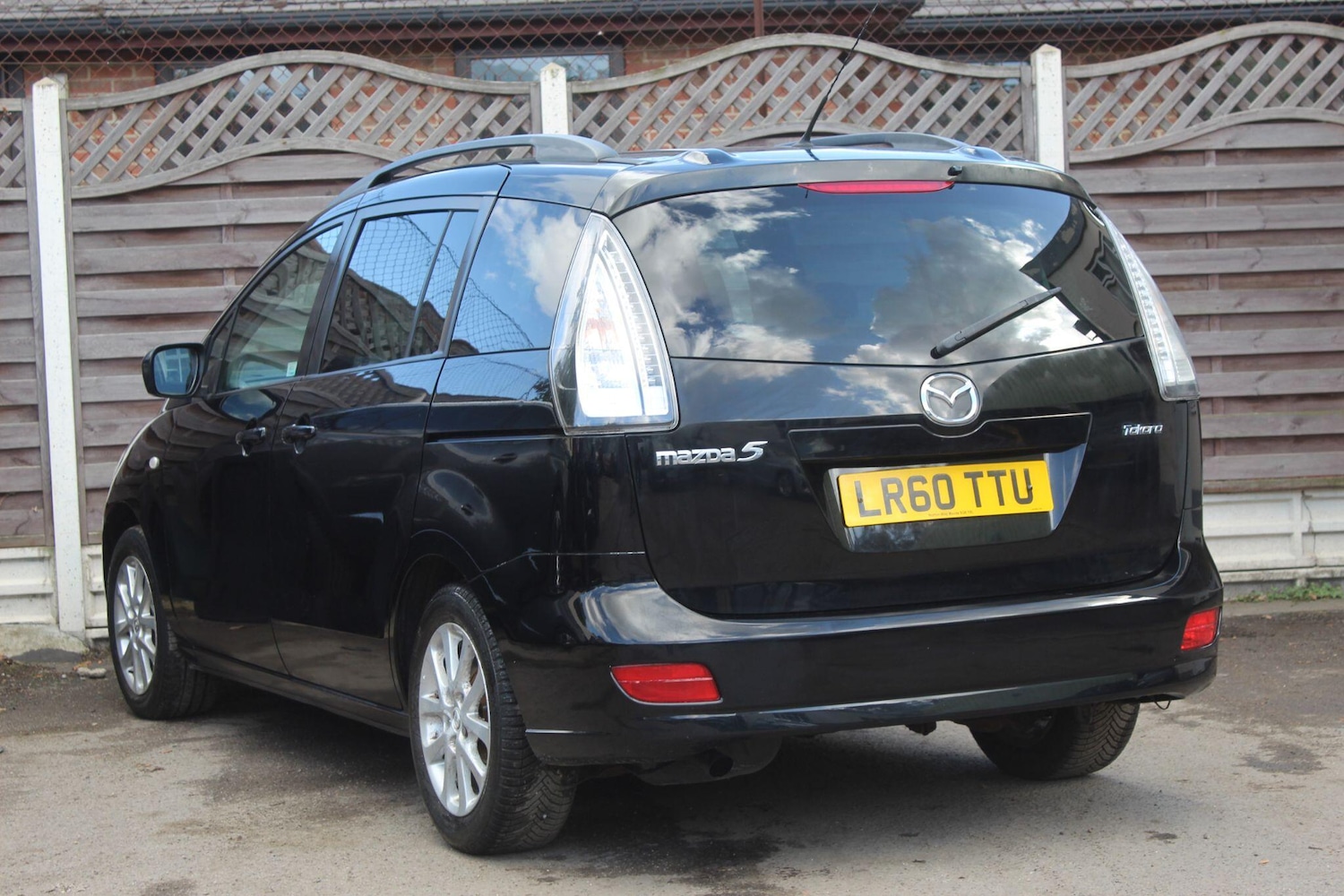 Used Mazda Mazda5 2010 for sale - 76988291: Photo 8