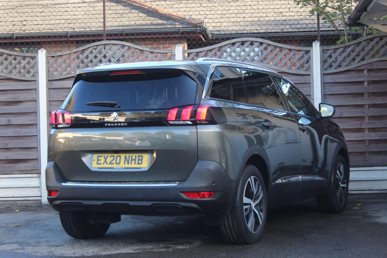 Used Peugeot 5008 2020 for sale - 76786540: Photo 17