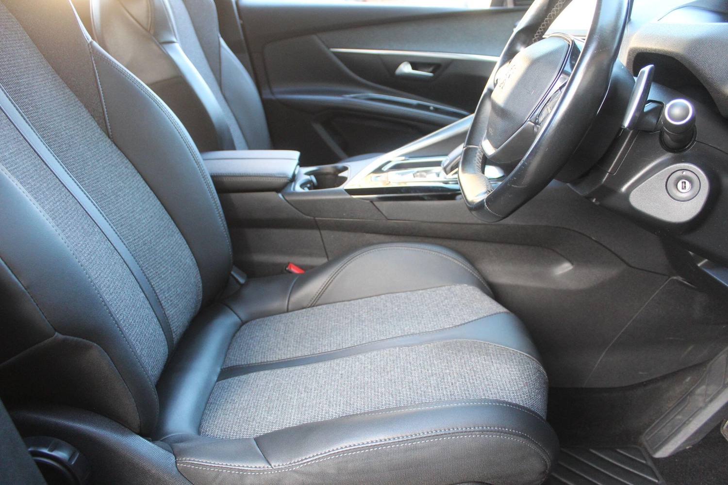 Used Peugeot 5008 2020 for sale - 76786540: Photo 26