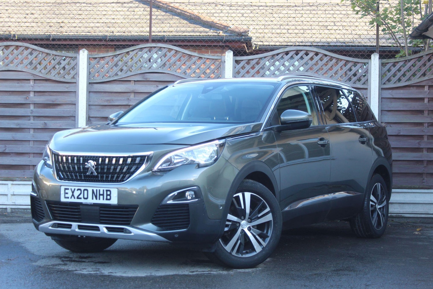 Used Peugeot 5008 2020 for sale - 76786540: Photo 6