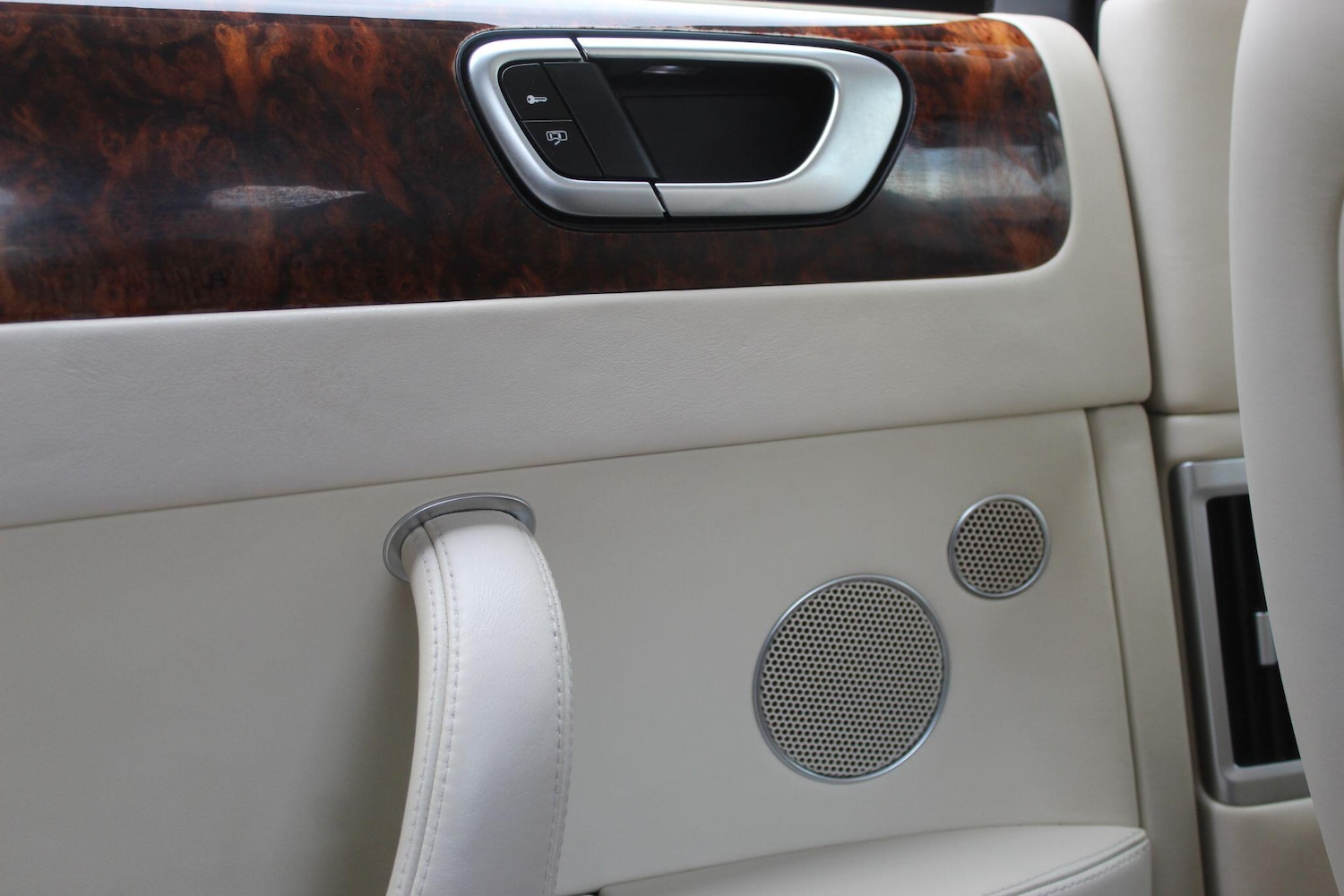 Used Bentley Continental 2011 for sale - 77253828: Photo 26