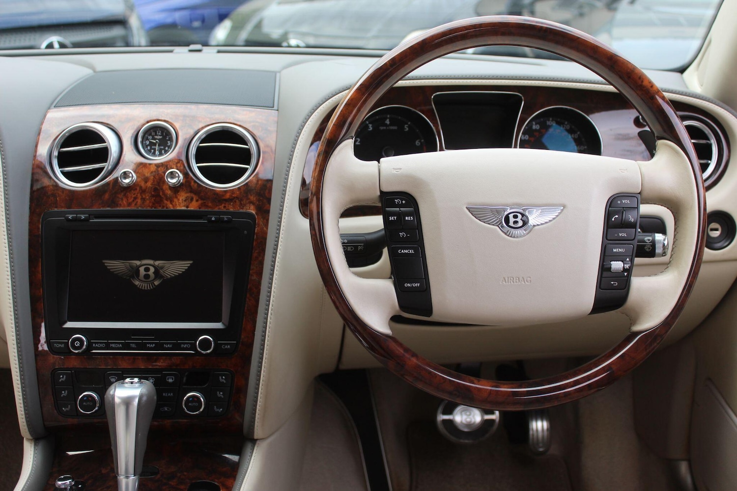 Used Bentley Continental 2011 for sale - 77253828: Photo 33