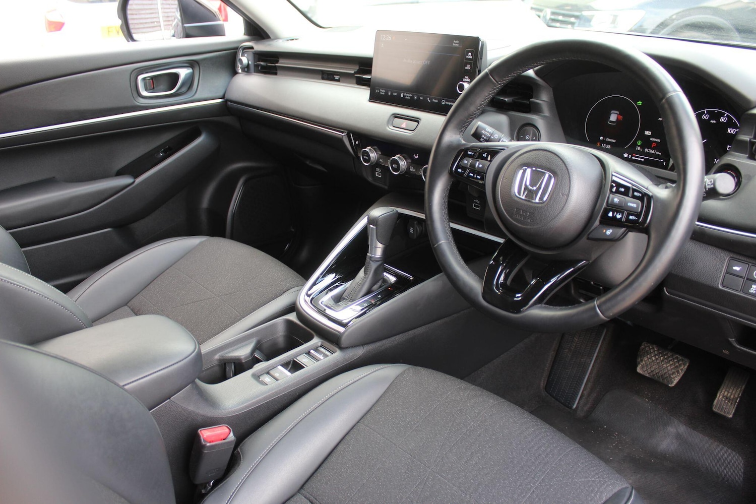 Used Honda HR-V 2023 for sale - 76239736: Photo 25