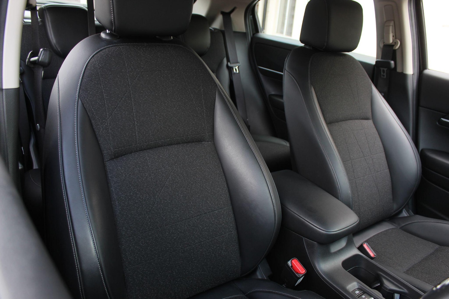 Used Honda HR-V 2023 for sale - 76239736: Photo 26