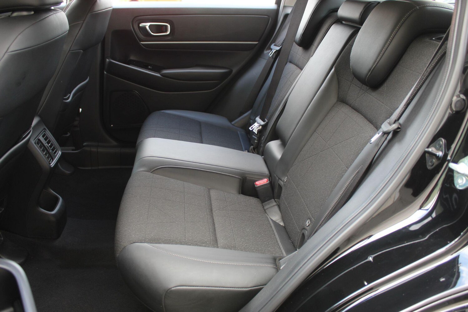 Used Honda HR-V 2023 for sale - 76239736: Photo 28