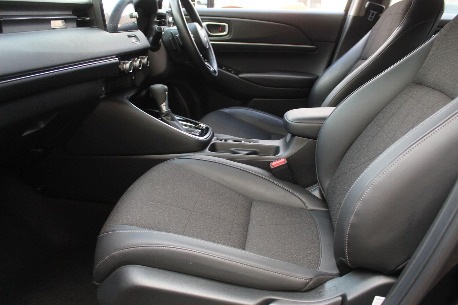Used Honda HR-V 2023 for sale - 76239736: Photo 29