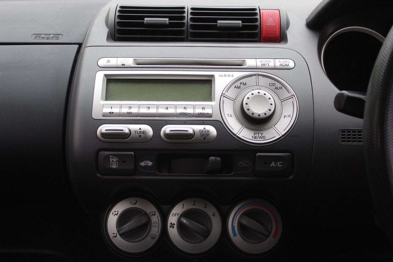 Used Honda Jazz 2009 for sale - 77793637: Photo 16