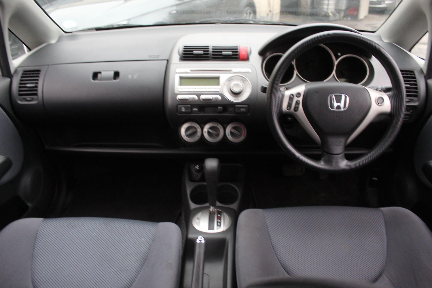 Used Honda Jazz 2009 for sale - 77793637: Photo 2