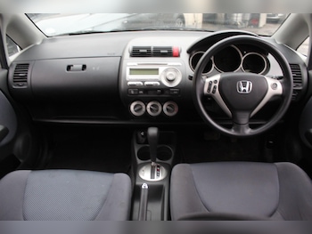 Used Honda Jazz 2009 for sale - 77793637: Photo