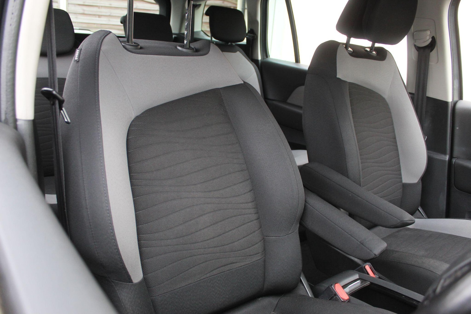 Used Citroen Grand C4 Picasso 2015 for sale - 77559124: Photo 18