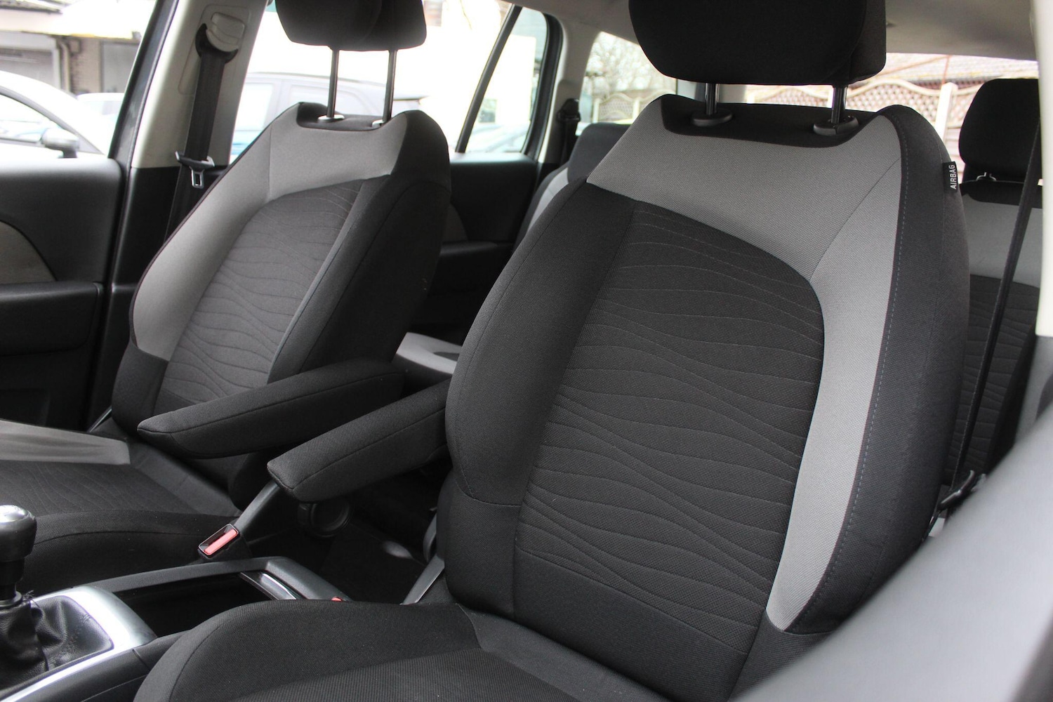 Used Citroen Grand C4 Picasso 2015 for sale - 77559124: Photo 29