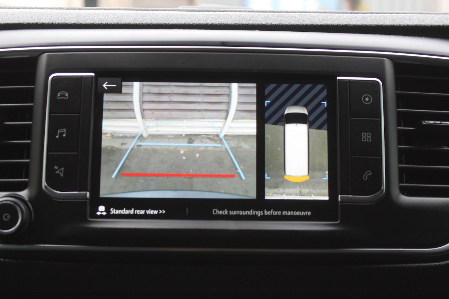 Used Vauxhall Vivaro Life 2023 for sale - 77496108: Photo 3