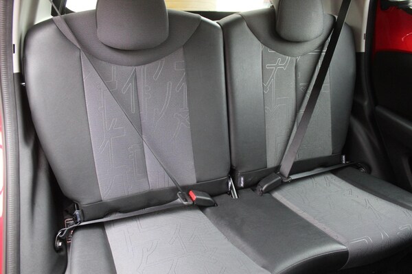 Used Toyota AYGO 2015 for sale - 75563314: Photo 4