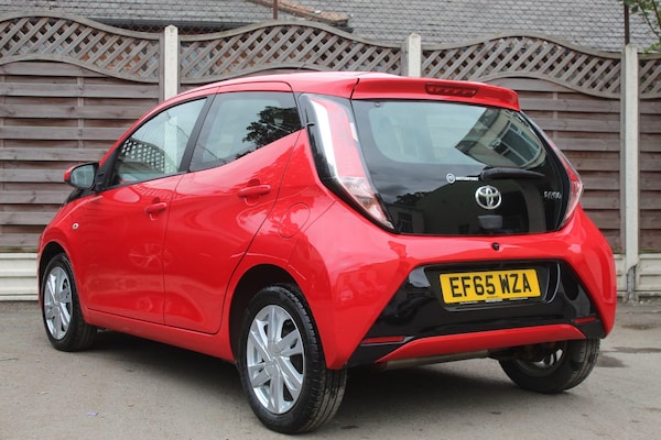 Used Toyota AYGO 2015 for sale - 75563314: Photo 8