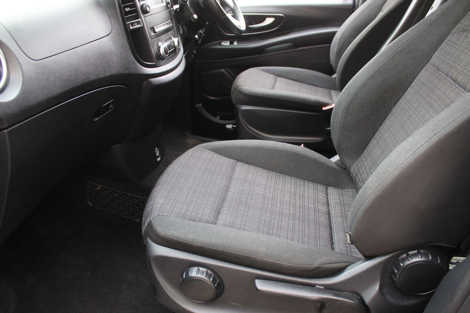 Used Mercedes-Benz Vito 2019 for sale - 76513361: Photo 23