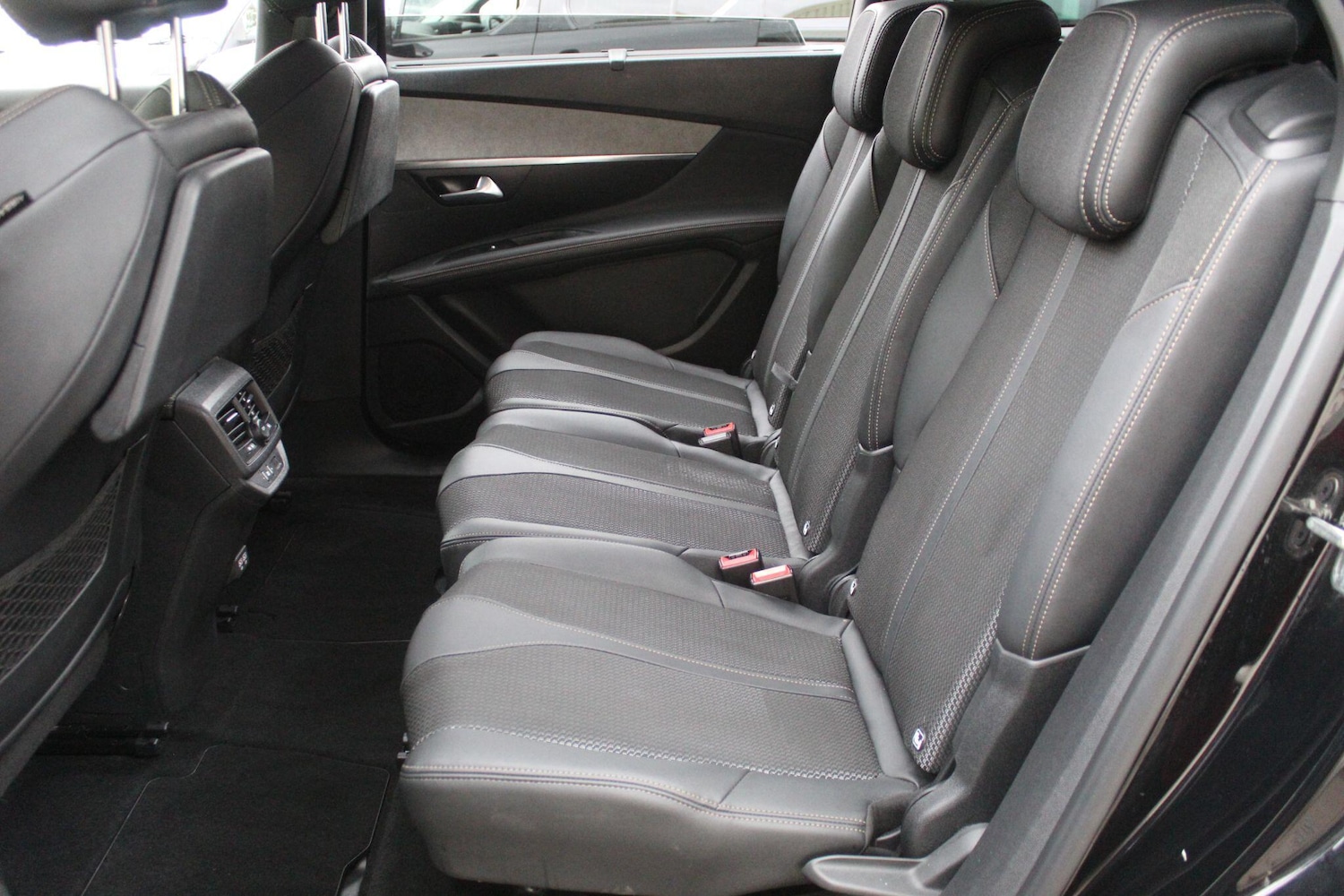 Used Peugeot 5008 2024 for sale - 76499882: Photo 19