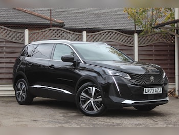 Used Peugeot 5008 2024 for sale - 76499882: Photo