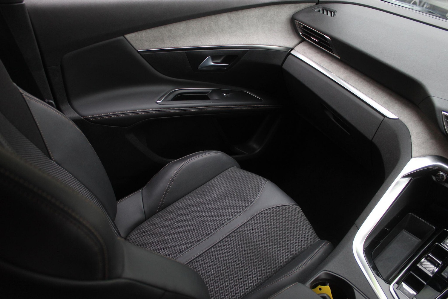 Used Peugeot 5008 2024 for sale - 76499882: Photo 26