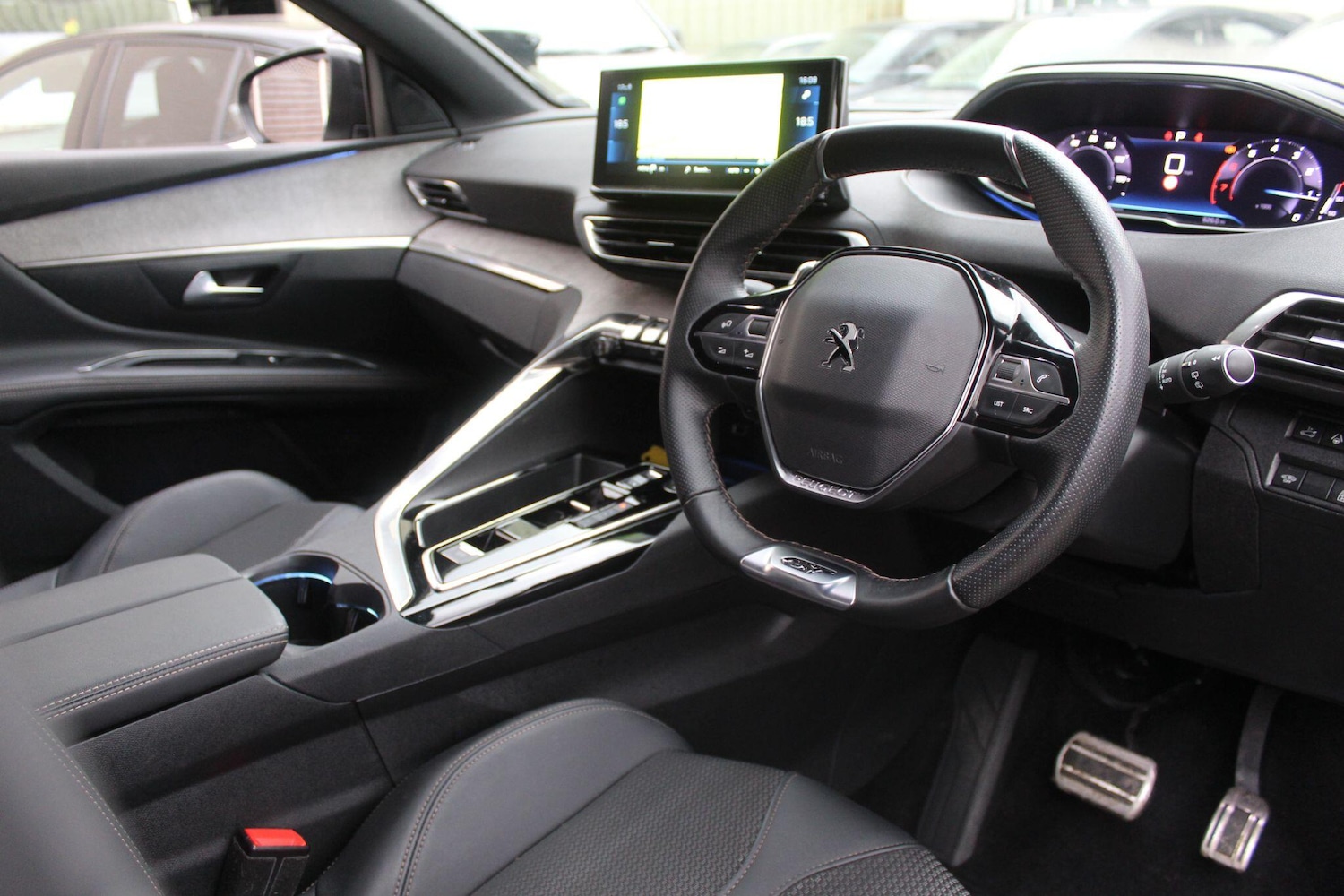 Used Peugeot 5008 2024 for sale - 76499882: Photo 29