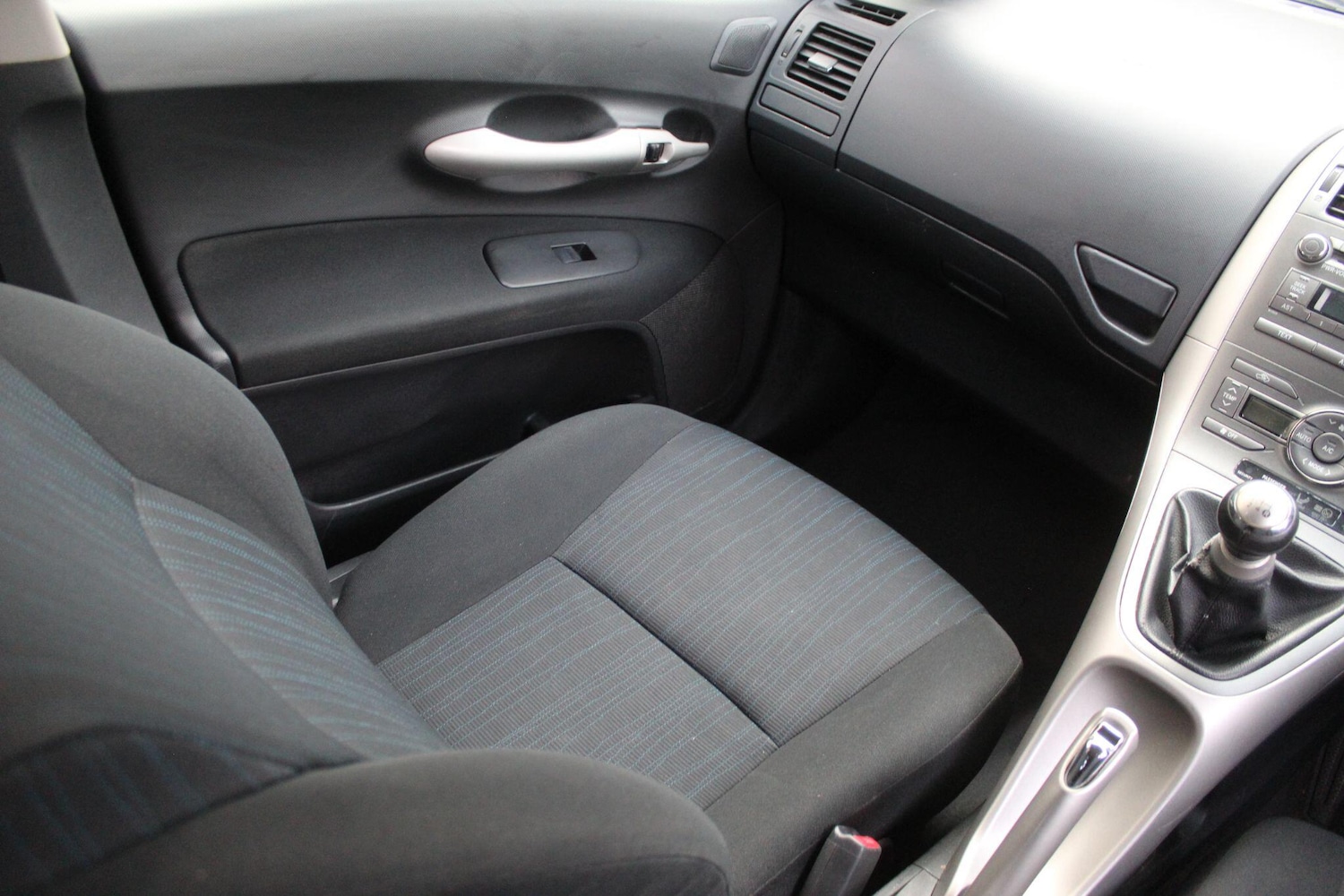 Used Toyota Auris 2009 for sale - 76521625: Photo 21