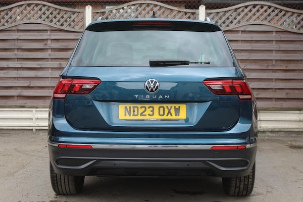 Used Volkswagen Tiguan 2023 for sale - 75339899: Photo 10