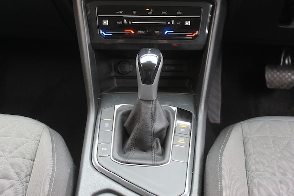 Used Volkswagen Tiguan 2023 for sale - 75339899: Photo 22