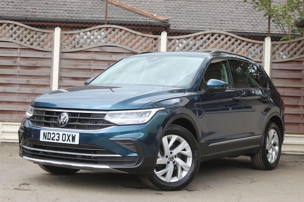 Used Volkswagen Tiguan 2023 for sale - 75339899: Photo 6