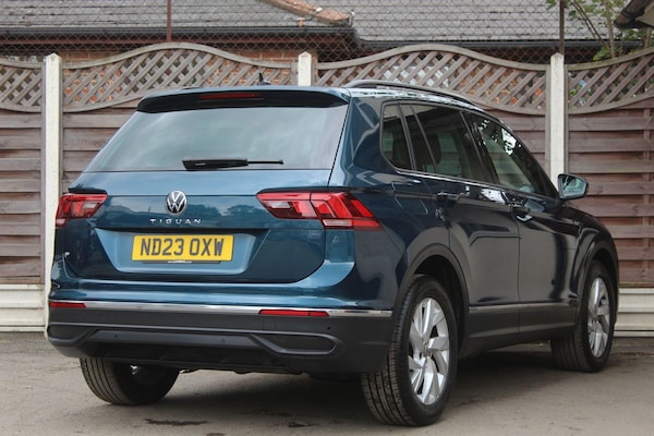 Used Volkswagen Tiguan 2023 for sale - 75339899: Photo 9