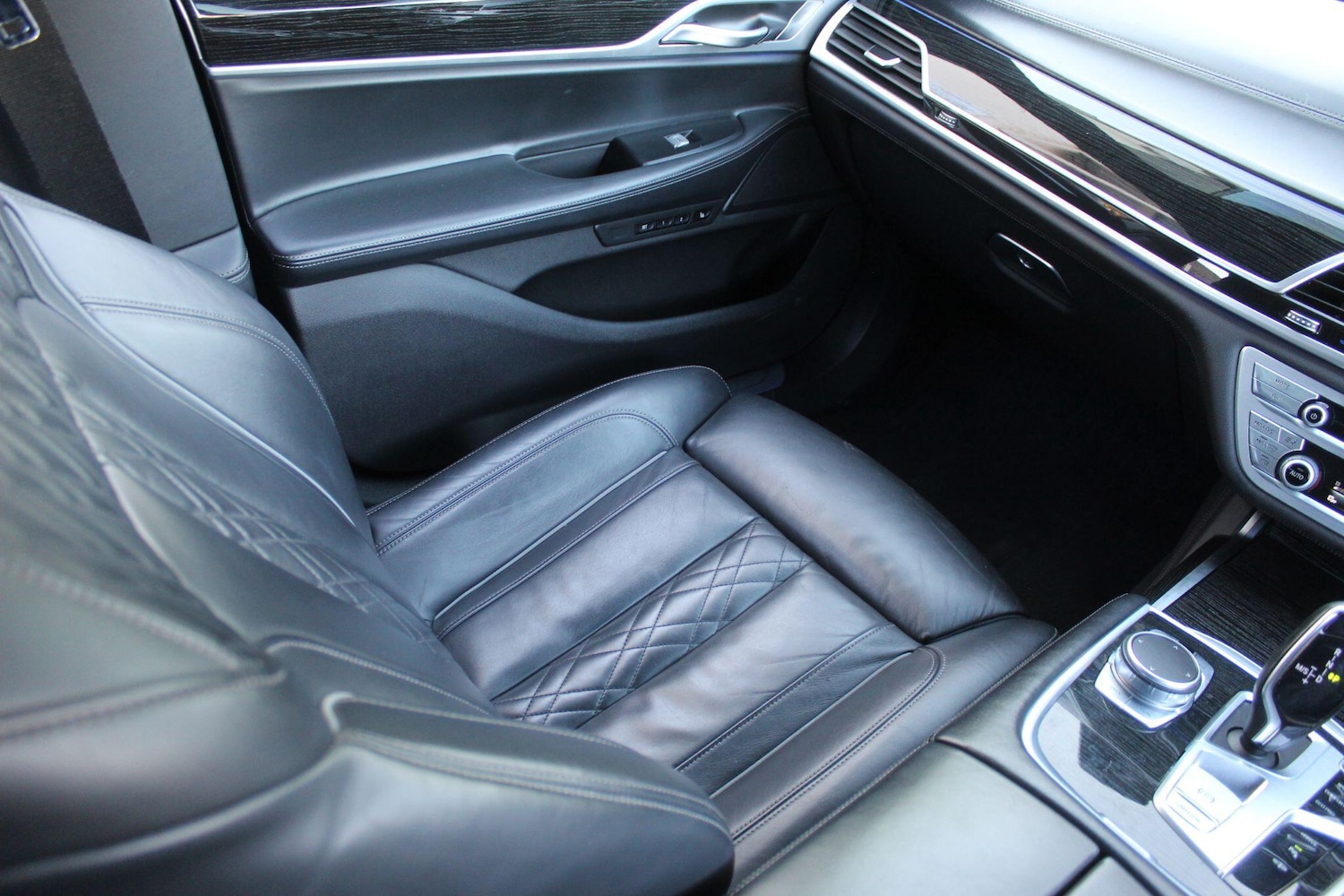 Used BMW 7 Series 2018 for sale - 76936413: Photo 40