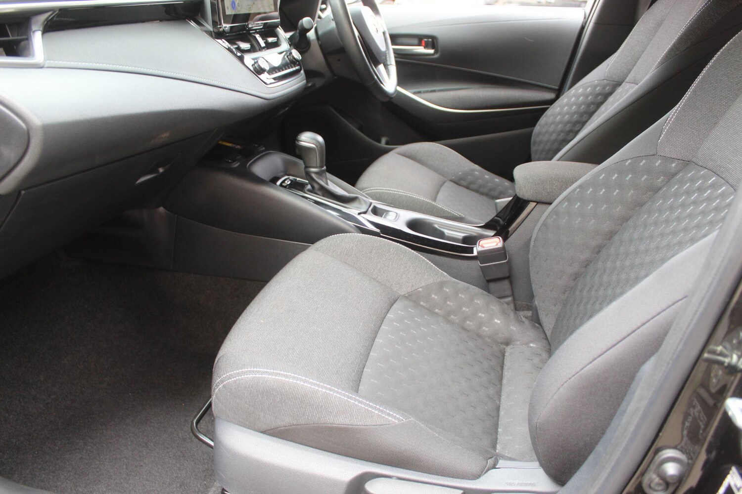 Used Toyota Corolla for sale - 78214517: Photo 27