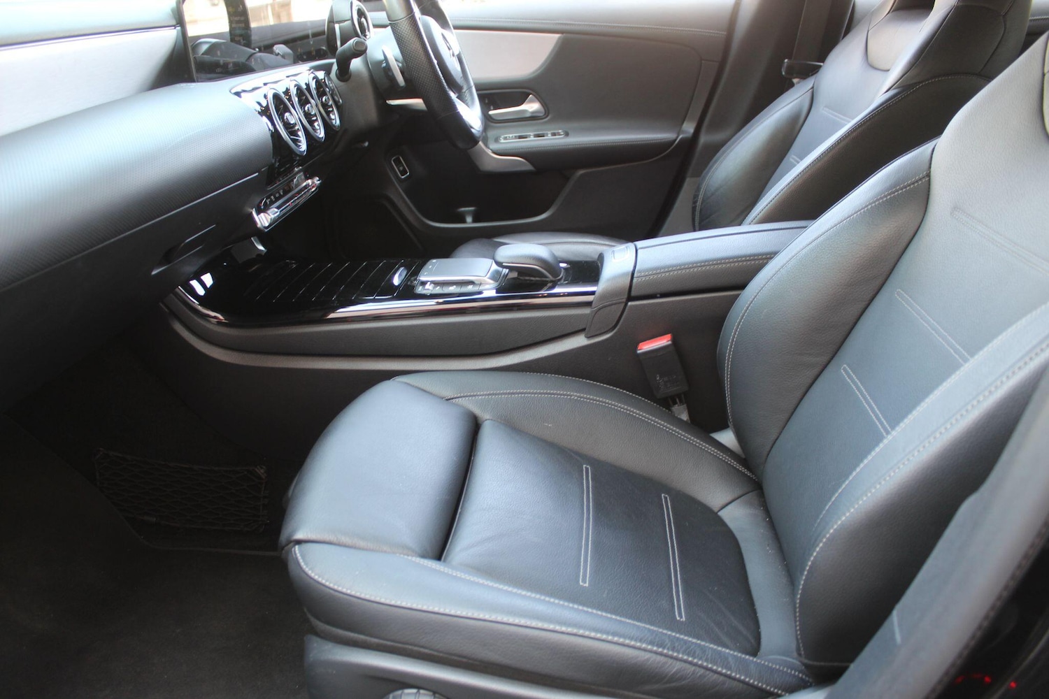 Used Mercedes-Benz CLA 2020 for sale - 76942642: Photo 30