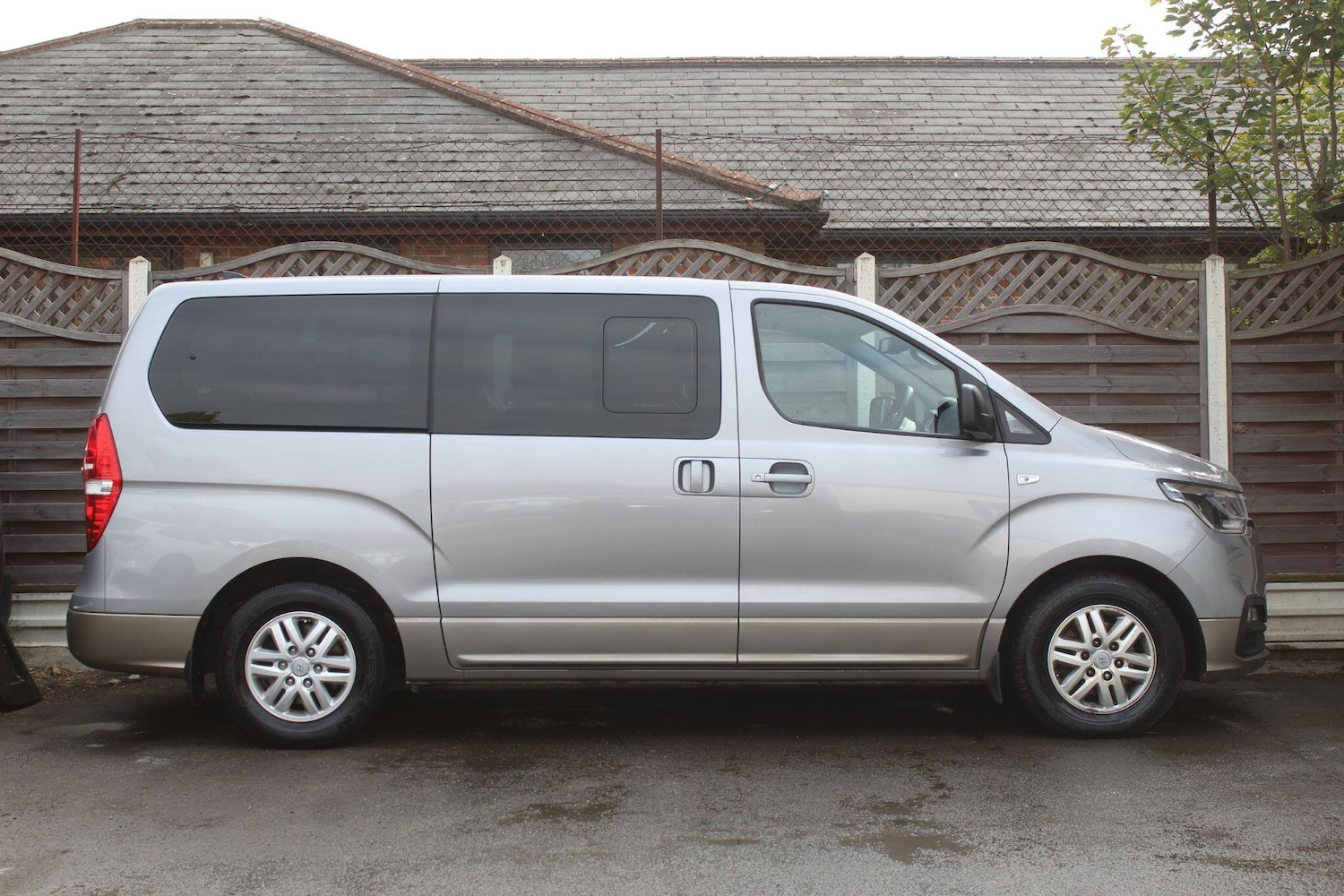 Used Hyundai i800 2019 for sale - 75905334: Photo 5