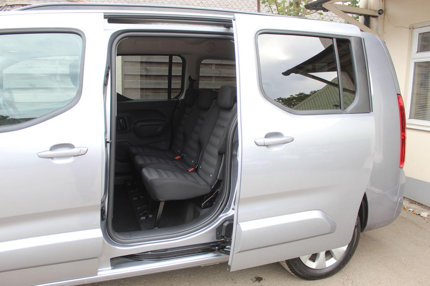 Vehicle 14