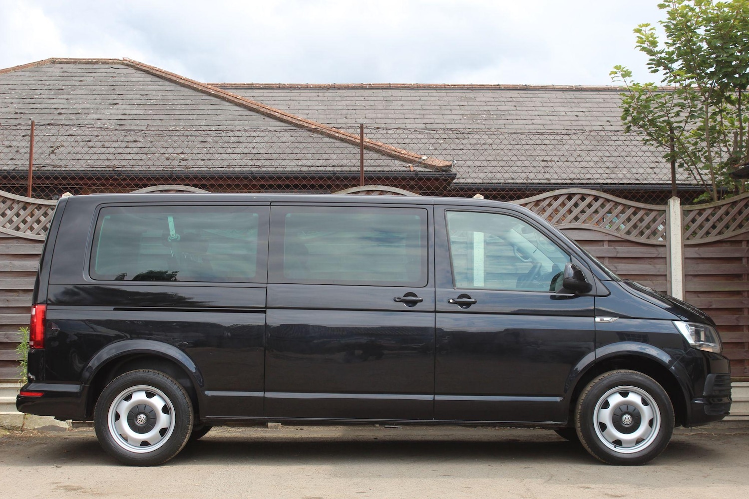 Used Volkswagen Transporter Shuttle 2019 for sale - 77017180: Photo 5