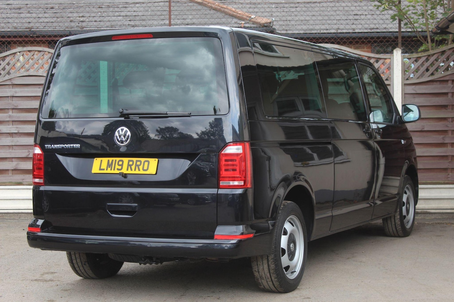 Used Volkswagen Transporter Shuttle 2019 for sale - 77017180: Photo 9