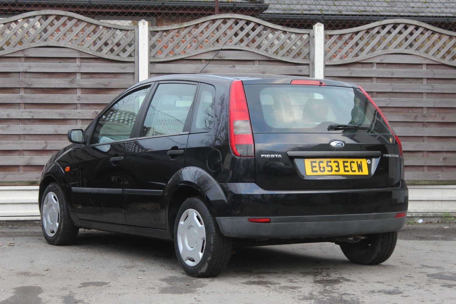 Used Ford Fiesta 2004 for sale - 76389151: Photo 10