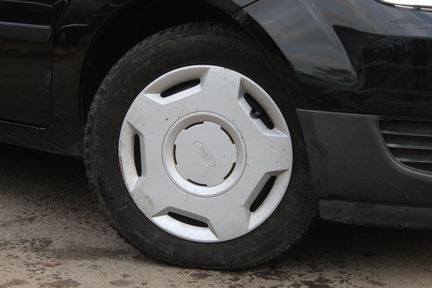 Used Ford Fiesta 2004 for sale - 76389151: Photo 12