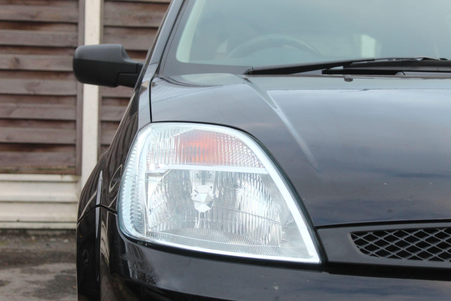 Used Ford Fiesta 2004 for sale - 76389151: Photo 13