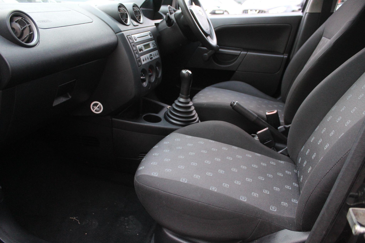 Used Ford Fiesta 2004 for sale - 76389151: Photo 21